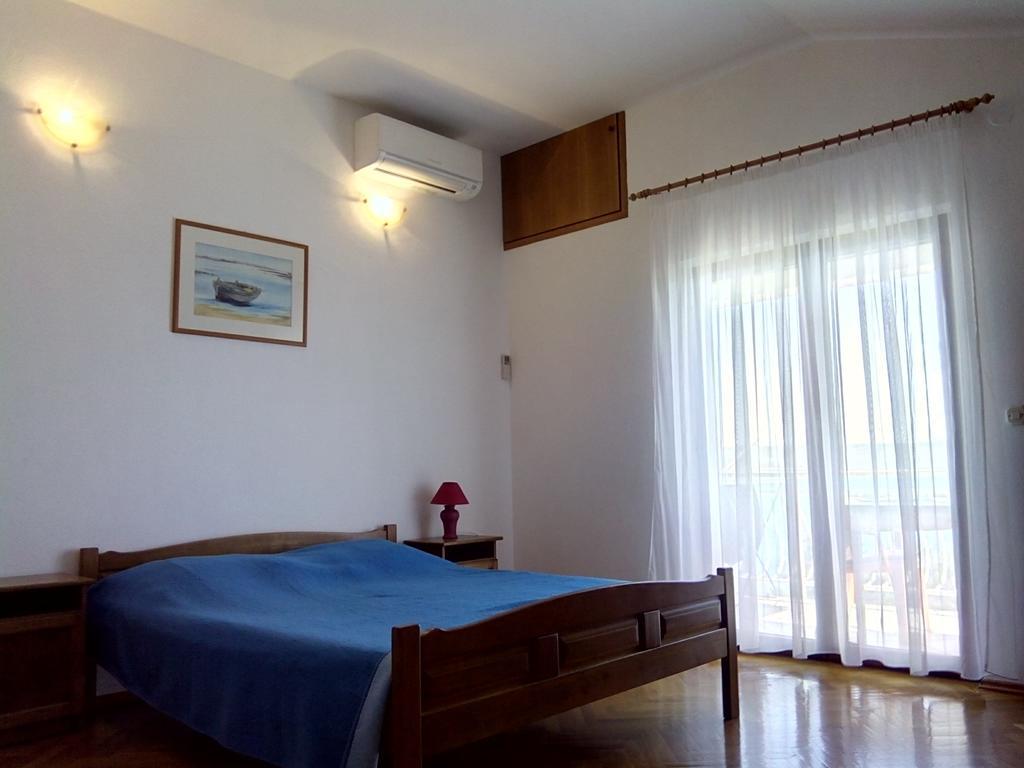 Apartments Ivanka Starigrad Paklenica Room photo